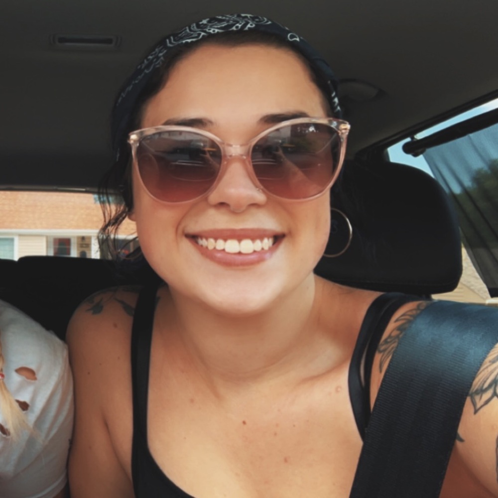 Meet your Posher, Hailey